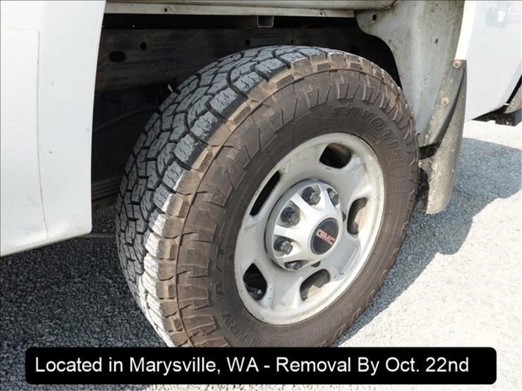 2011-gmc-2500-image-20