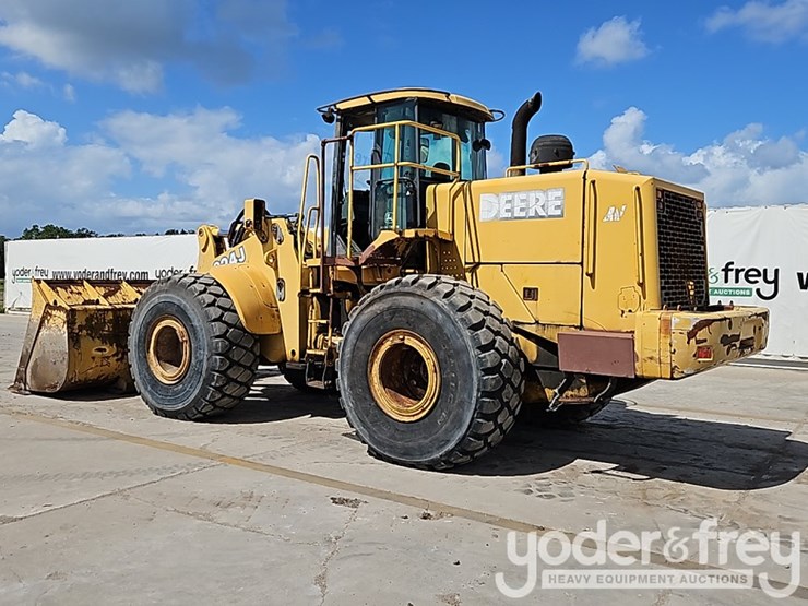 2003-deere-824j-image-4