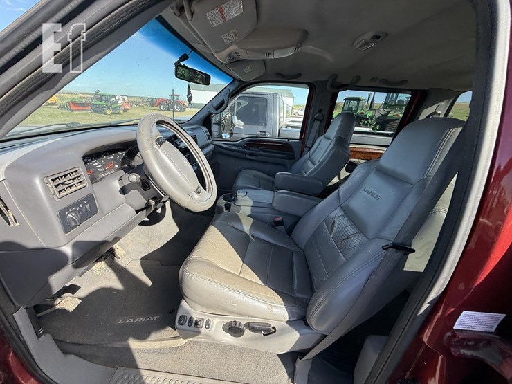 2002-ford-f250-lariat-image-32