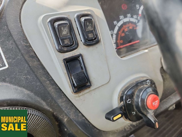 kubota-rtv1100-image-12