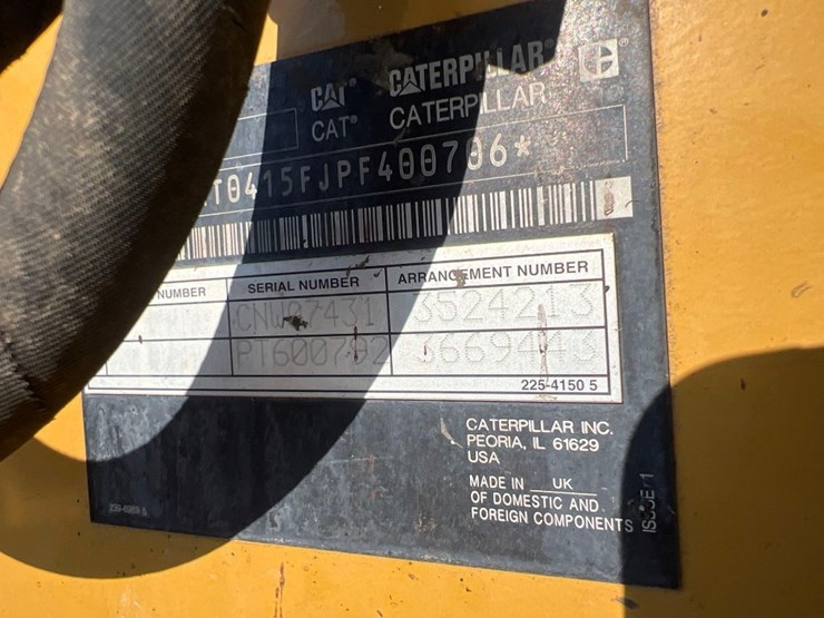 2018-caterpillar-415f2-il-image-16