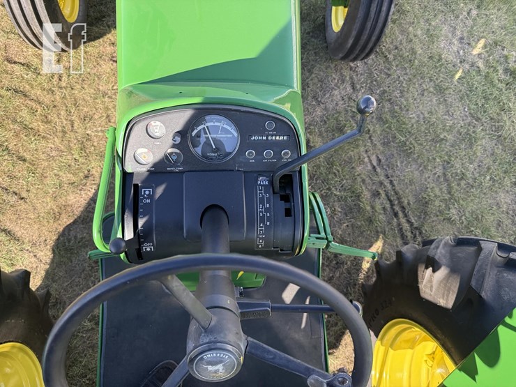 john-deere-4020-image-23