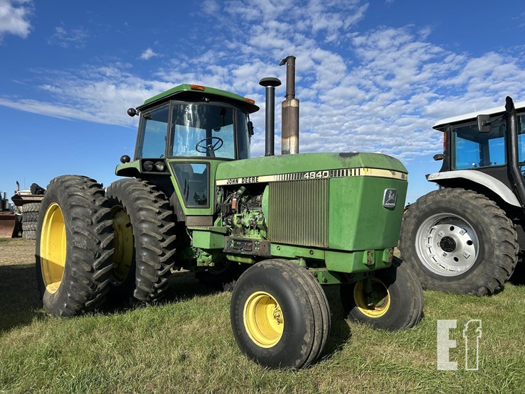 john-deere-4840-image-3