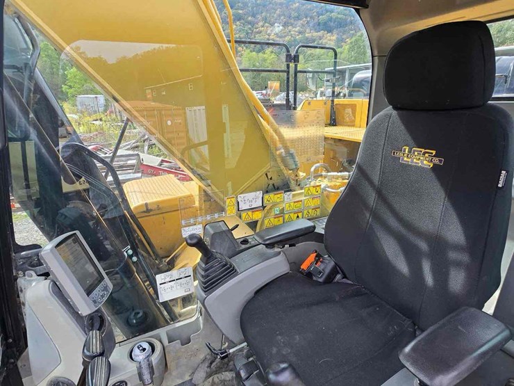 caterpillar-336fl-image-24
