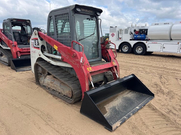 2019-takeuchi-tl8-image-6
