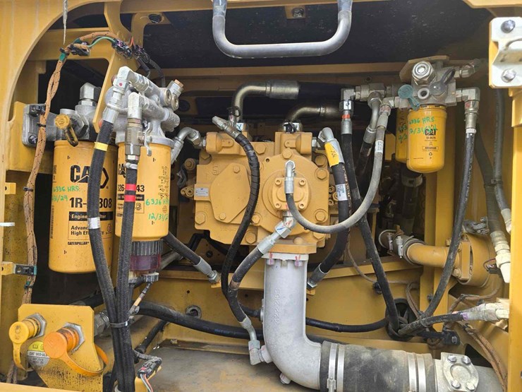 caterpillar-336fl-image-21