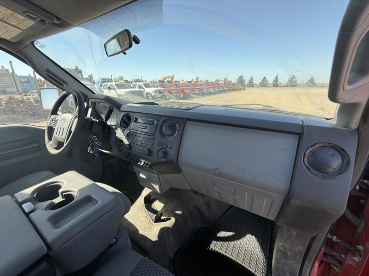 2011-ford-f450-xl-image-56