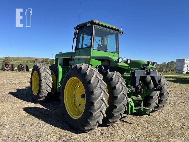 john-deere-8450-image-4