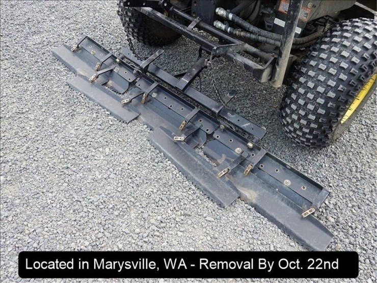 2013-john-deere-1200-image-18