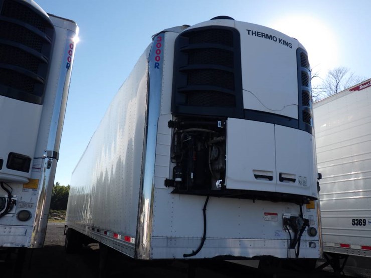 2018-utility-3000r-image-2