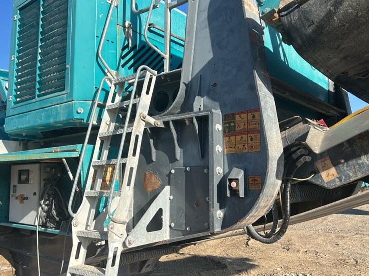 #119-•-2017-powerscreen-trakpactor-500-horizontal-impact-crusher-image-48
