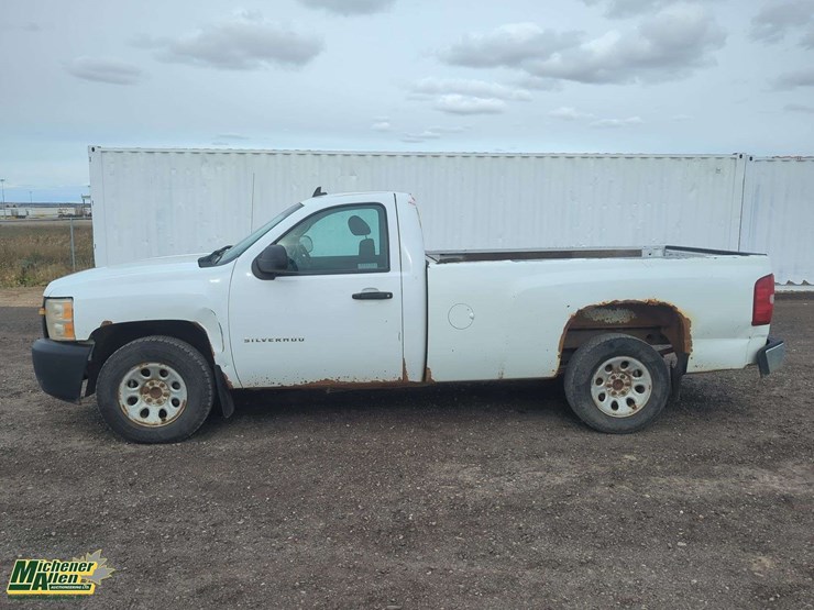 2012-chevrolet-silverado-1500-image-26