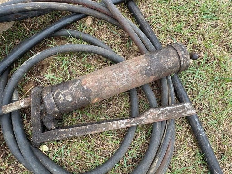 hydraulic-ram,-grease-gun-image-2