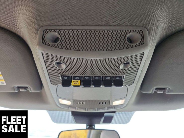 2021-ford-f350-image-14