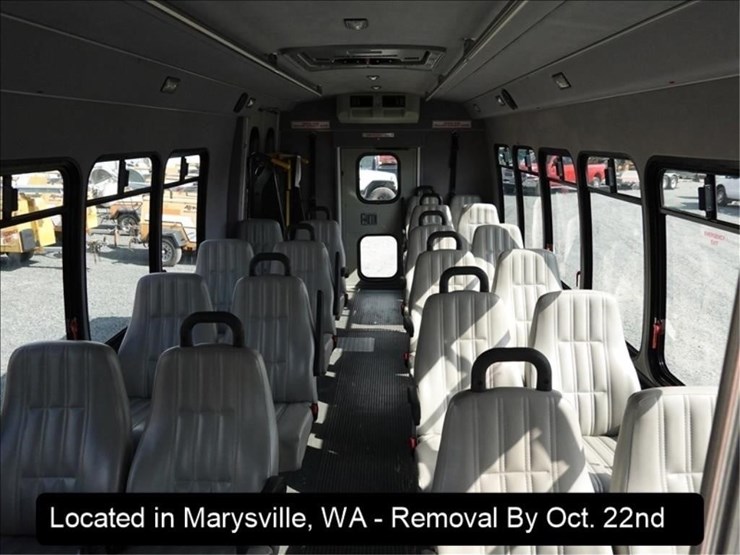 2012-ford-e450-image-2