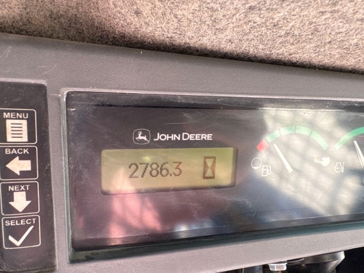 2012-john-deere-329d-image-27