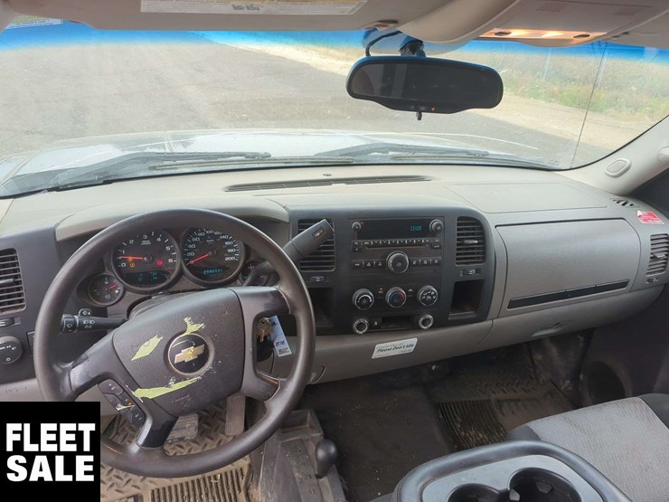 2009-chevrolet-silverado-1500-image-9
