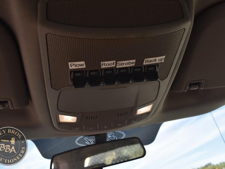 2017-ford-f550-image-71