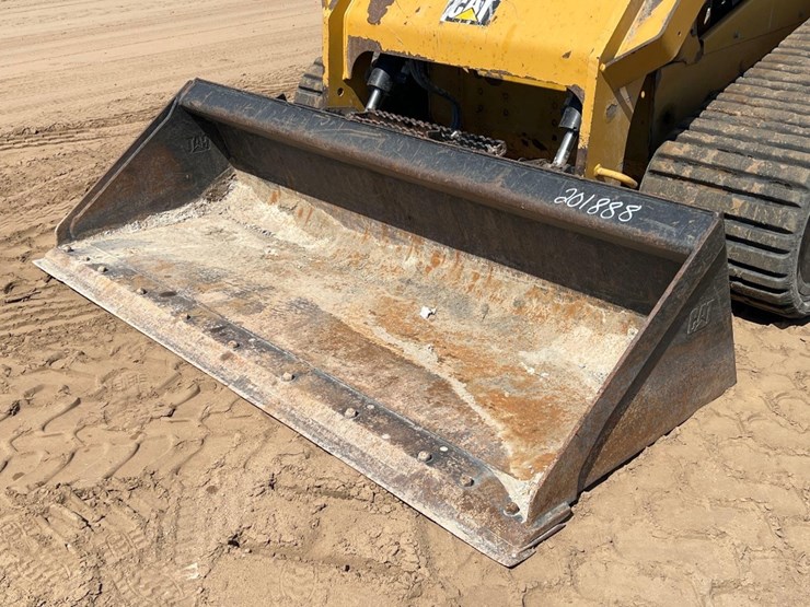2016-caterpillar-277d-image-16