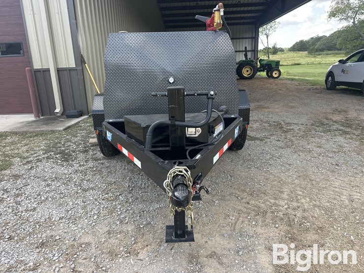 2024-m-t-750-gal-t/a-fuel-trailer-image-3