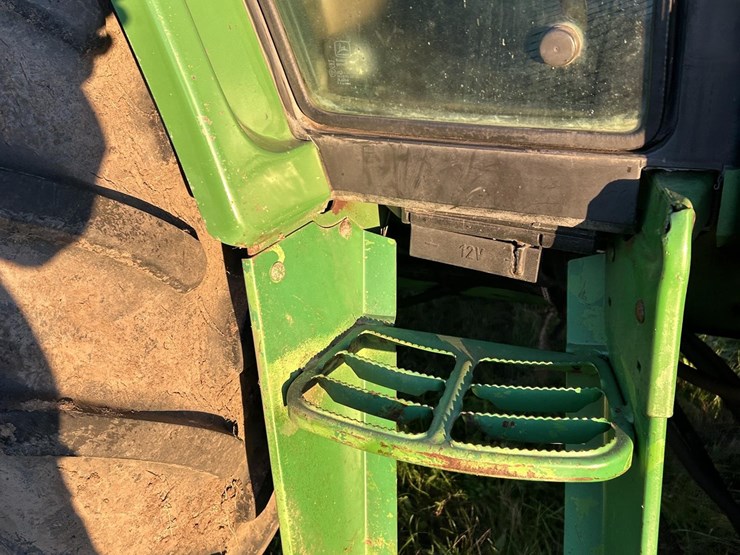 john-deere-6400-image-29