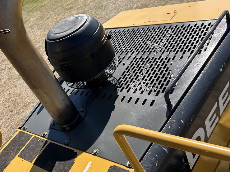 2003-deere-824j-image-60