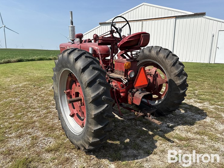 1954-farmall-super-m-ta-2wd-tractor-image-7