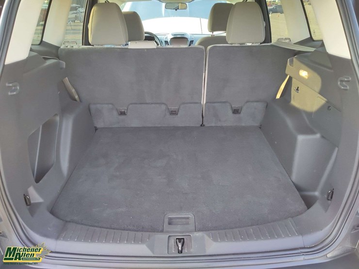 2014-ford-escape-se-image-14