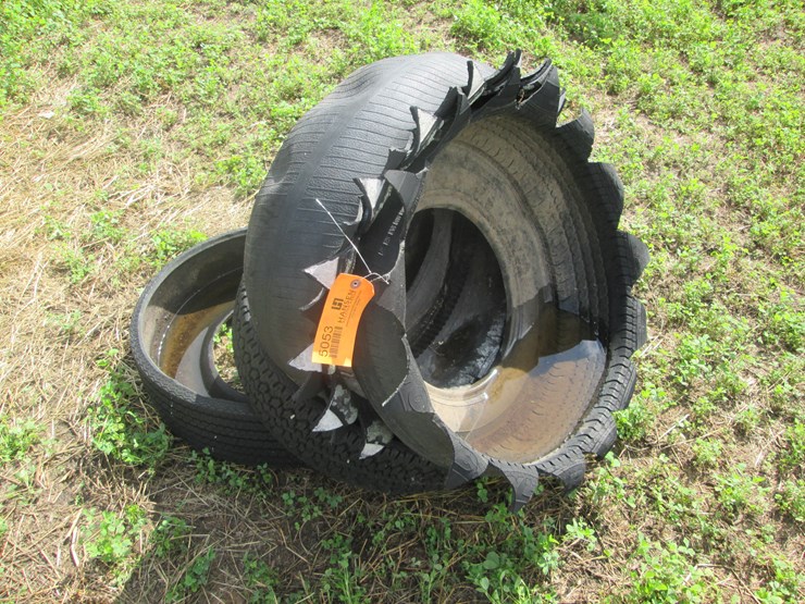 #5053-•-(5)-tire-feeders-image-4