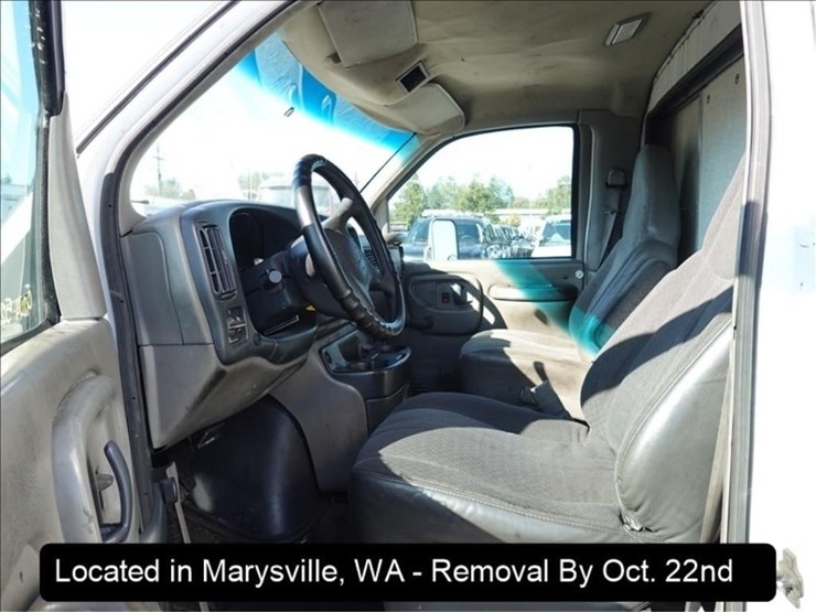 1999-gmc-3500-image-14