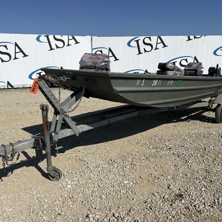 CUSTOM TRAILER