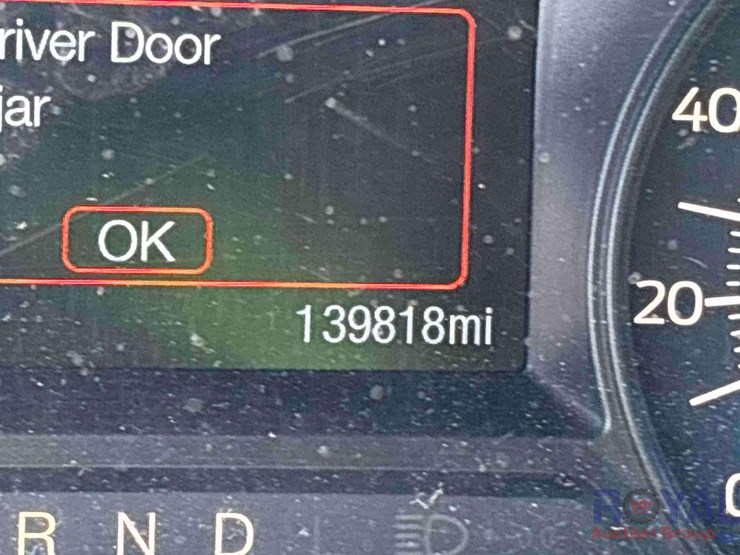 2019-ford-explorer-image-6