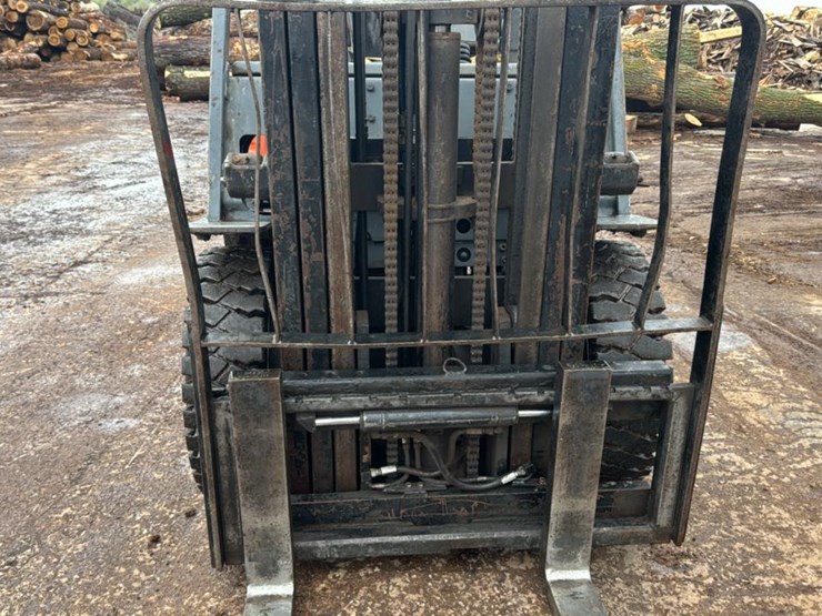 #110-•-toyota-42-5f-g25-forklift-image-12