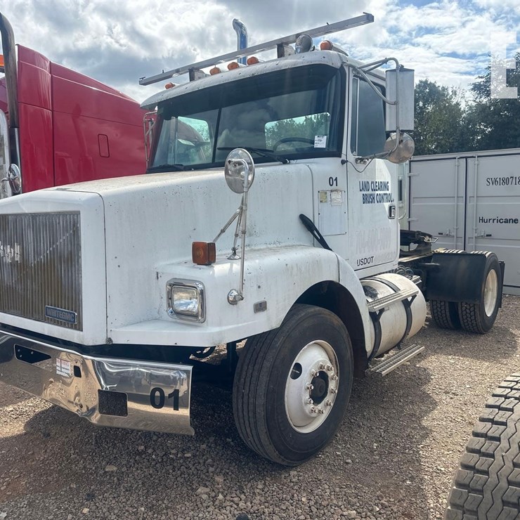 1995 WHITE/GMC WG