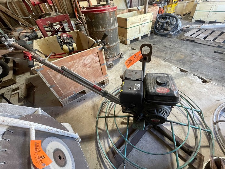 #1936-•-whiteman-concrete-finishing-machine-image-1