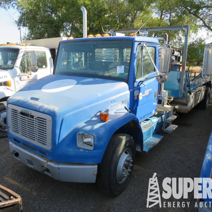 1997 FREIGHTLINER FL106