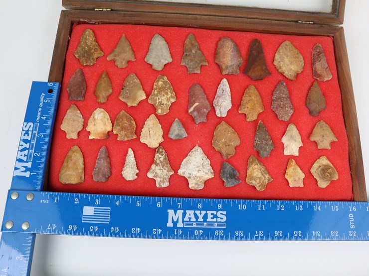 #63-•-#4169-•-(35)-framed-native-american-artifacts-image-2