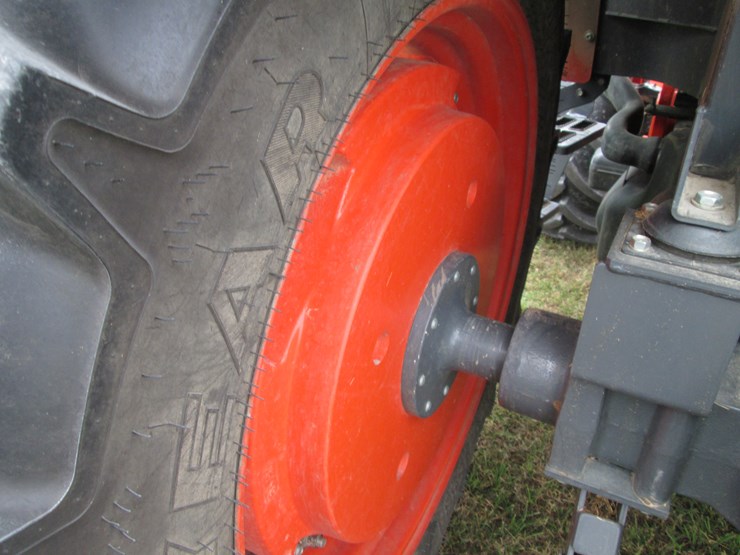 2020-kubota-la1154-image-7