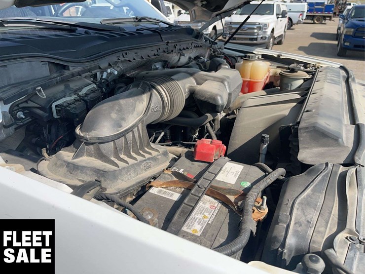 2017-ford-f350-image-17