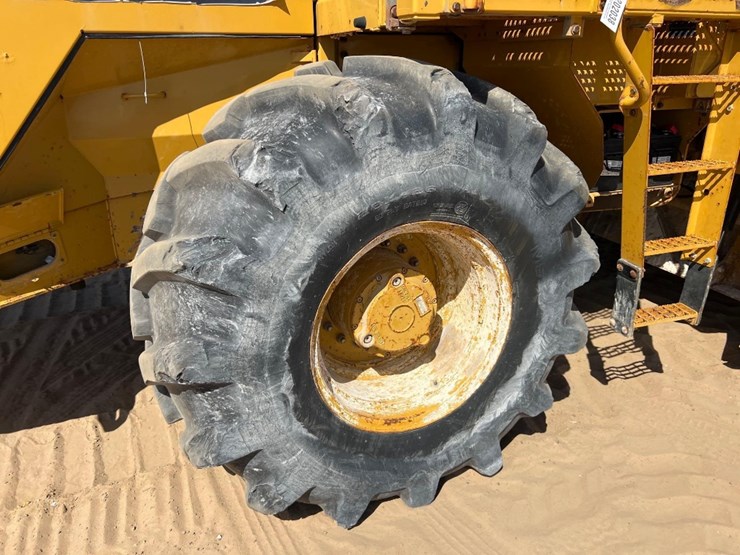 2015-caterpillar-rm-300-image-17