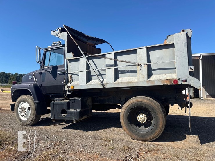 ford-8000-image-6