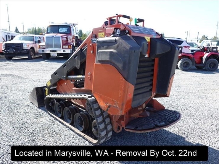 2022-ditch-witch-sk800-image-4