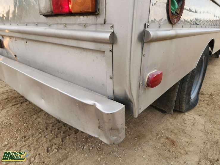2007-chevrolet-silverado-3500hd-image-39