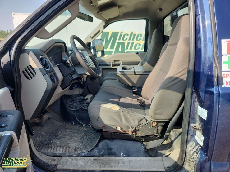 2009-ford-f450-image-12