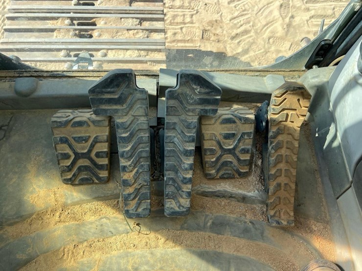 2007-caterpillar-325dl-image-44