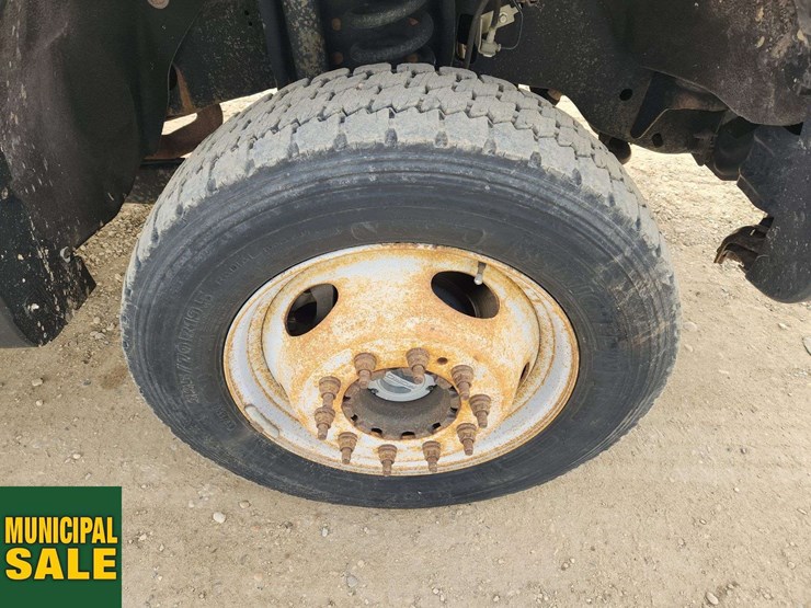 2014-ford-f450-image-30