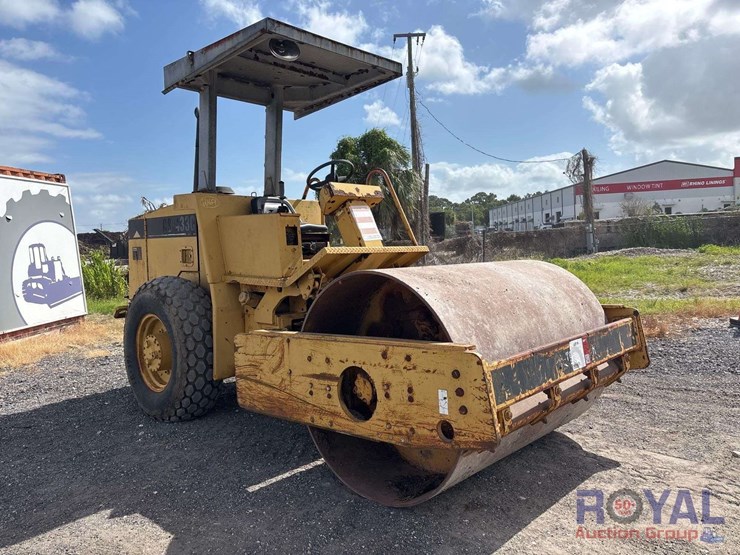 1999-caterpillar-cs-433c-image-2