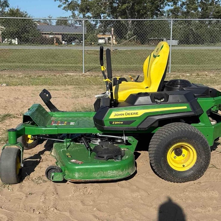 JOHN DEERE LA