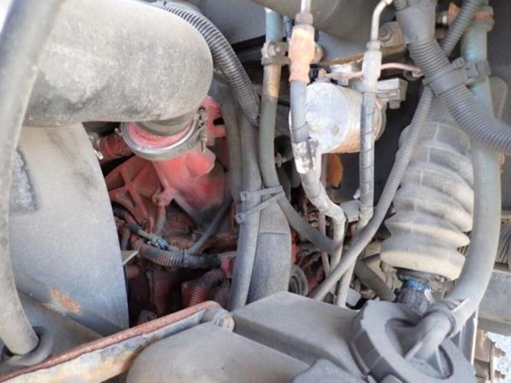 2012-freightliner-mt55-image-28