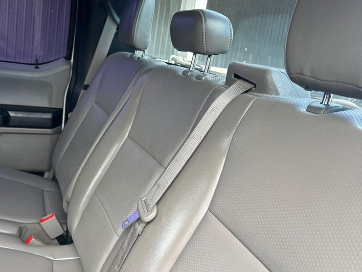 2019-ford-f350-xl-image-24